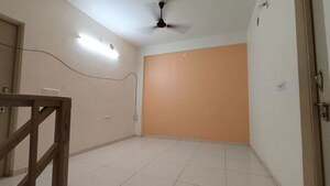Room in 3 BHK Independent House at Raysan – for Rent