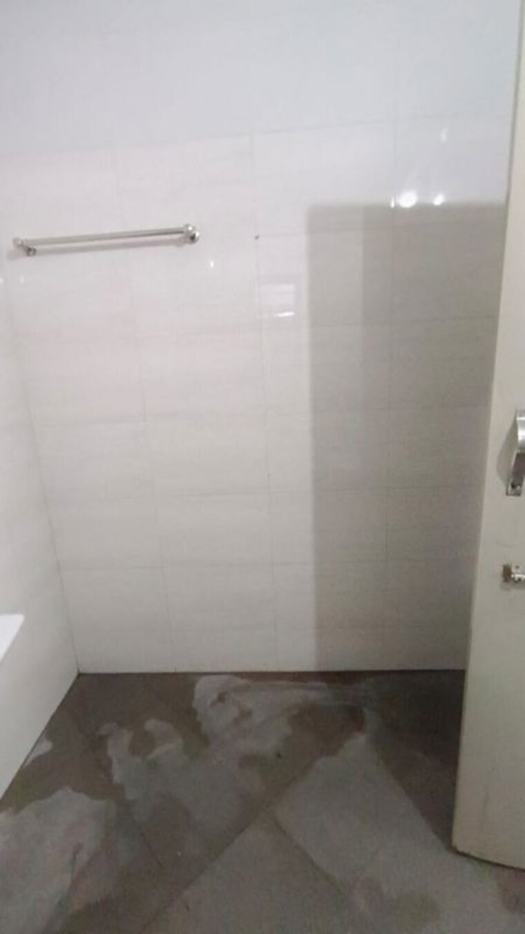 Bathroom, raysan 3 Bedroom 1528 Sq.Ft. Independent House In Raysan Gandhinagar 10269578