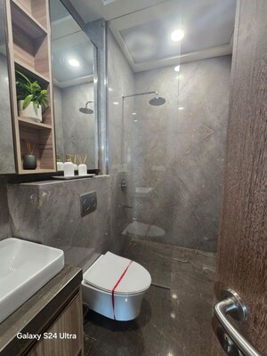 Bathroom in 4 BHK Apartment at Lodha Worli, Worli – for Sale