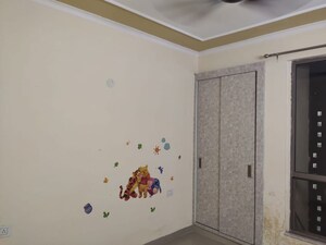 Room in 4 BHK Apartment at Raheja Sampada, Sector 92 – for Sale