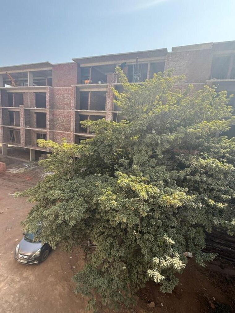 Exterior View, nagla road 3 Bedroom 245 Sq.Yd. Apartment In Nagla Road Zirakpur 10269618