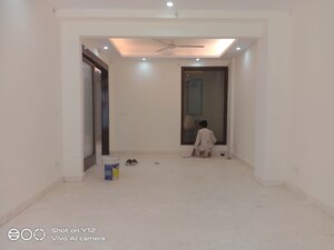 3 BHK Builder Floor For Rent in Delhi Cantonment