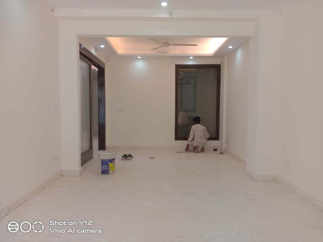 3 BHK + Pooja Room,Servant Room Builder Floor For Rent in Delhi Cantonment