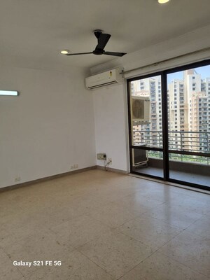 3 BHK Apartment For Rent in Unitech Fresco, Sector 50