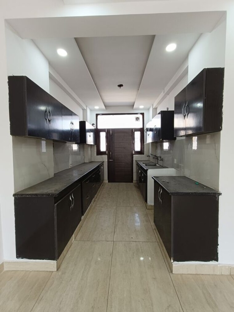 Kitchen, bcl-chinar-homes 3 Bedroom 2170 Sq.Ft. Apartment In Dhakoli Zirakpur 10269697