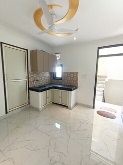 1 BHK Builder Floor For Rent in Saket