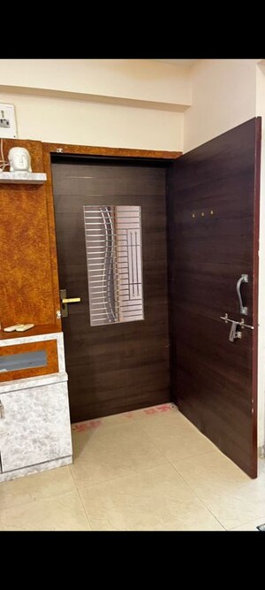 Room in 1 BHK Apartment at Applewood Satyesh Residency, Shela – for Rent