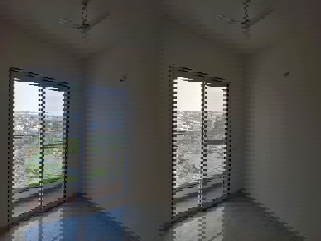 3 BHK + Pooja Room,Servant Room,Study Room,Extra Room,Basement,Store Room 1200 Sq.Ft. Apartment in Kohinoor Shangrila