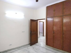 Room in 2 BHK Builder Floor at Rajouri Garden – for Rent