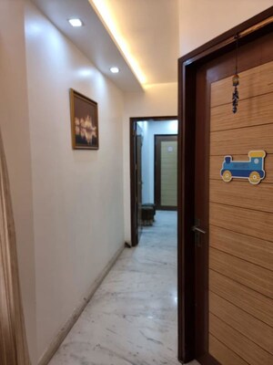 Room in 3 BHK Builder Floor at Rajouri Garden – for Rent