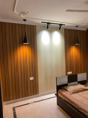 Bedroom in 3 BHK Apartment at DLF Atria, Dlf Phase ii – for Rent