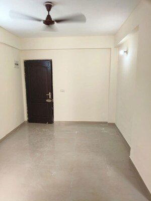 Room in 4 BHK Apartment at Bestech 92 Market Place, Sector 92 – for Sale