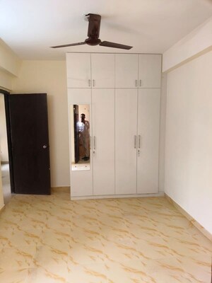 Room in 4 BHK Apartment at Bestech 92 Market Place, Sector 92 – for Sale