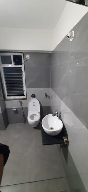 Bathroom in 2 BHK Apartment at PR Prem Kutir, Santacruz West – for Rent