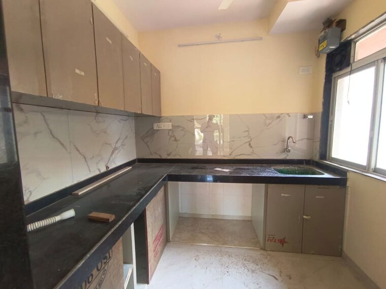 Kitchen, ariisto-hills 3 Bedroom 800 Sq.Ft. Apartment In Chembur Mumbai 10269746
