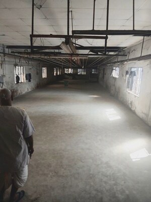 Parking in  Showroom at Avani Heights, Chowringhee – for Rent