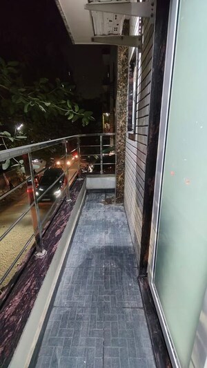 Balcony in 1 BHK Builder Floor at Agrim Apartment, Sector 43 – for Rent