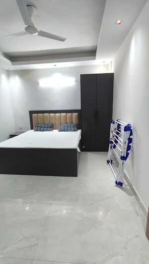 Bedroom in 1 BHK Builder Floor at Agrim Apartment, Sector 43 – for Rent
