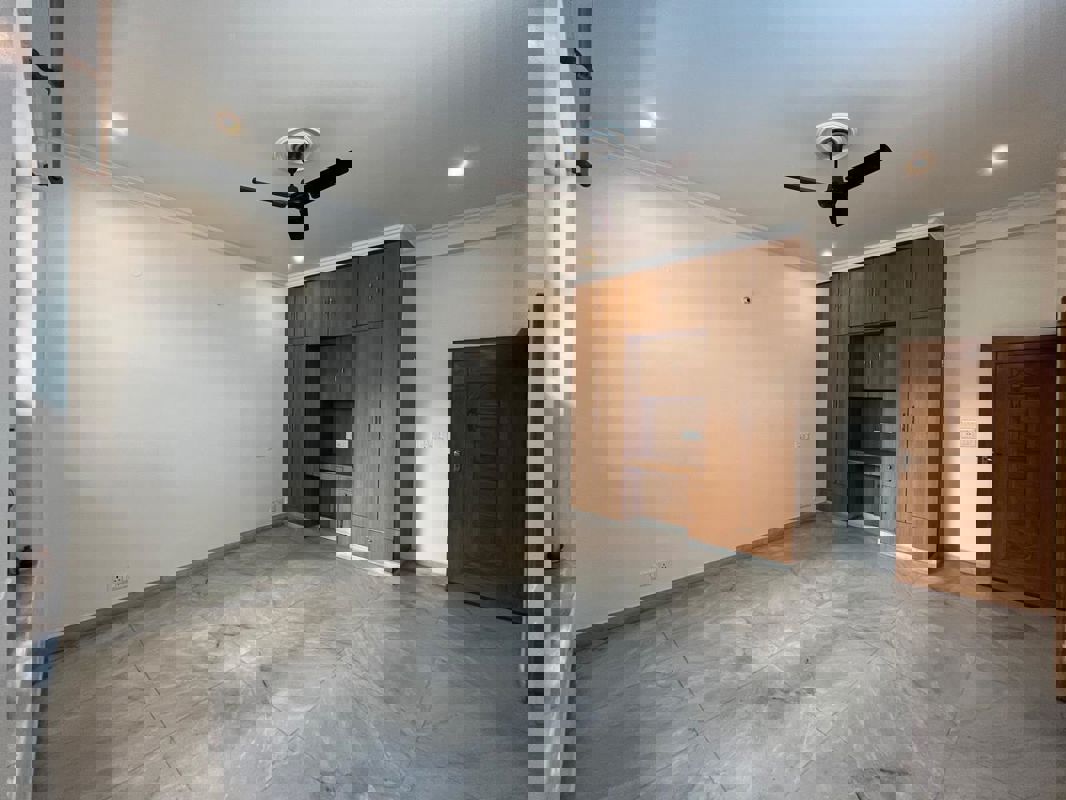 3 BHK + Servant Room 2149 Sq.Ft. Builder Floor in TDI The Retreat