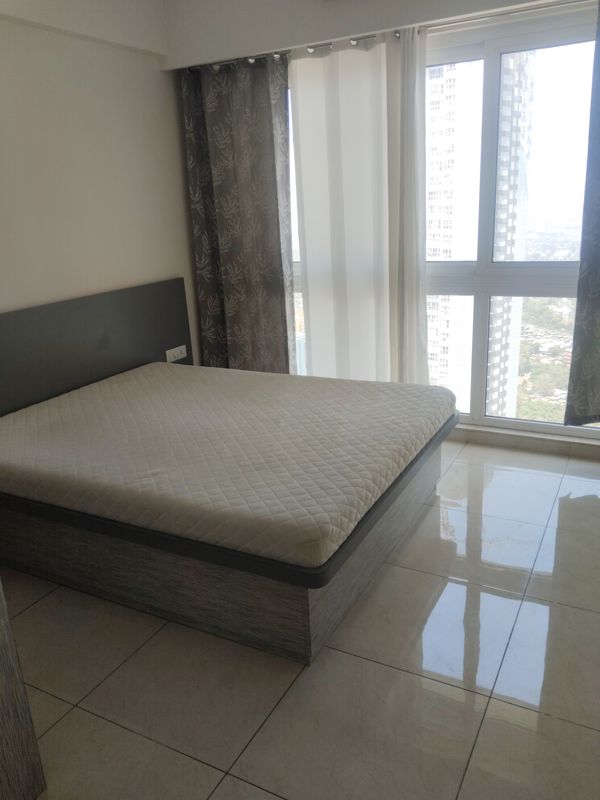 2 BHK + Pooja Room,Servant Room,Study Room,Extra Room,Basement,Store Room Apartment For Rent in L&T Crescent Bay T2