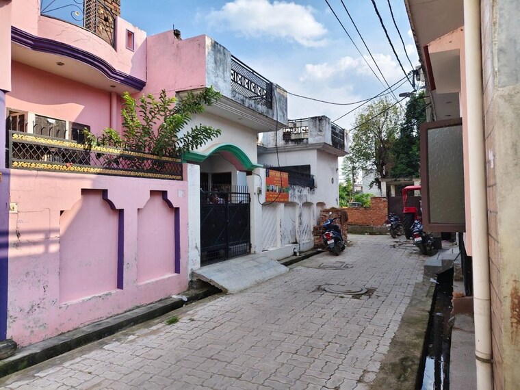 Exterior View, preeti nagar 3.5 Bedroom 1800 Sq.Ft. Independent House In Preeti Nagar Lucknow 10269846
