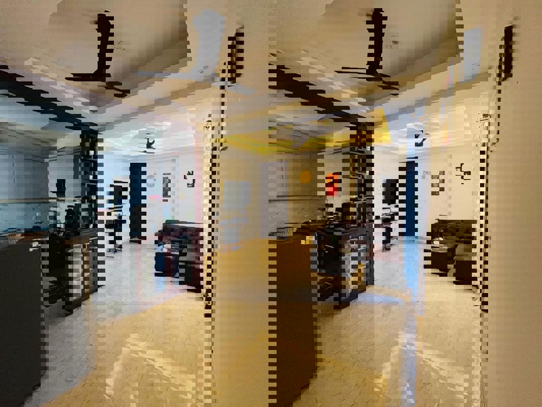 3 BHK + Servant Room Apartment For Rent in Rajhans Residency