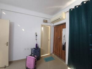 3 BHK Apartment For Rent in Maple Crescent, Sector 43