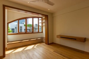 Room in 4 BHK Apartment at Skyline Casa, Richmond Town – for Rent