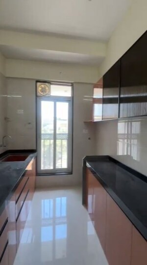 Kitchen in 2.5 BHK Apartment at Sidhivinayak Flora, Chembur – for Rent