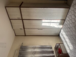 Furnished Amenities in 1 BHK Apartment at Raheja Gardens, Wanwadi – for Sale