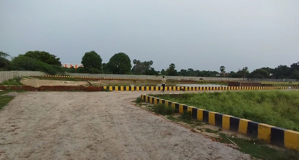 Plot For Sale in Rajajipuram