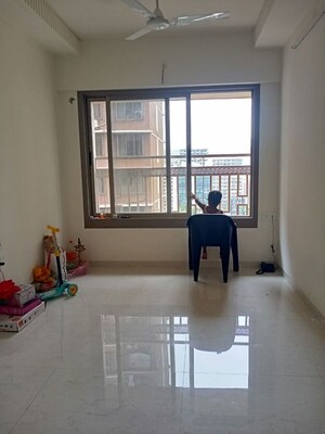 Room in 1 BHK Apartment at Adityaraj Signature, Vikhroli East – for Rent