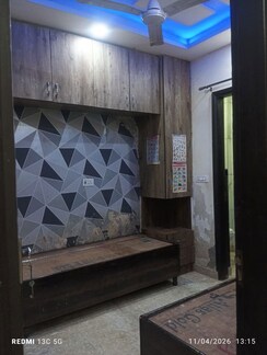 2 BHK Builder Floor For Rent in Rohini Sector 25