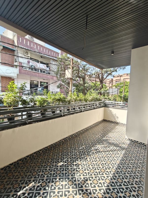 5 BHK + Pooja Room,Study Room,Extra Room,Store Room Builder Floor For Sale in Indrapuram
