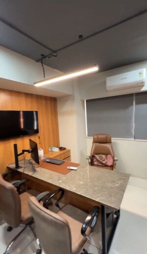  Office Space For Rent in Thaltej