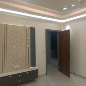 Building Lobby in 6+ BHK Independent House at Sector 45 – for Rent