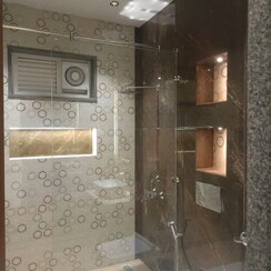 6+ BHK Independent House For Rent in Sector 45
