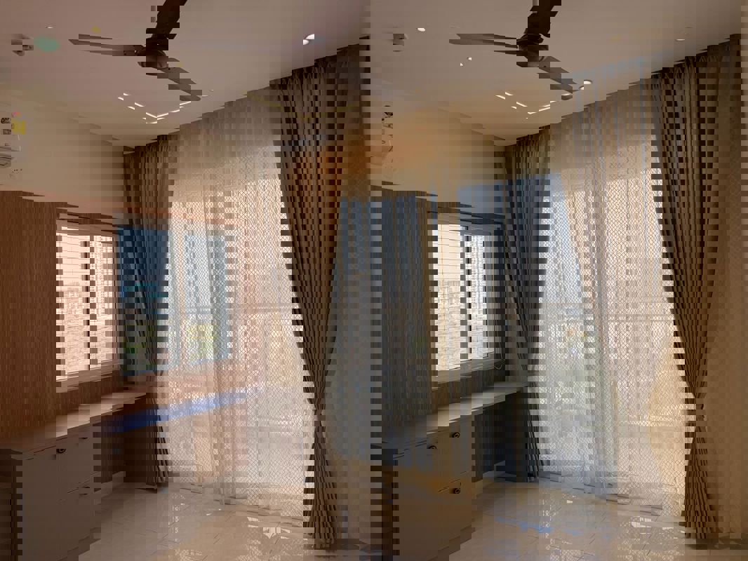 4 BHK + Servant Room 2708 Sq.Ft. Apartment in Prestige Beverly Hills