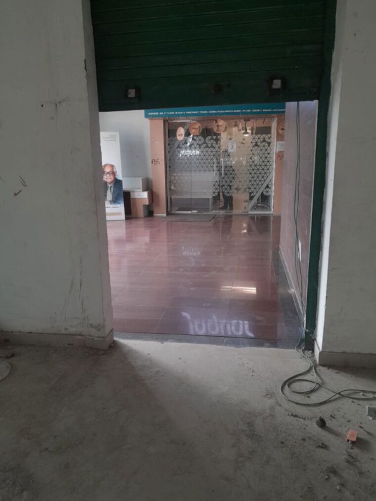 Room, harmu Commercial Office Space 11000 Sq.Ft. In Harmu Ranchi 10270745