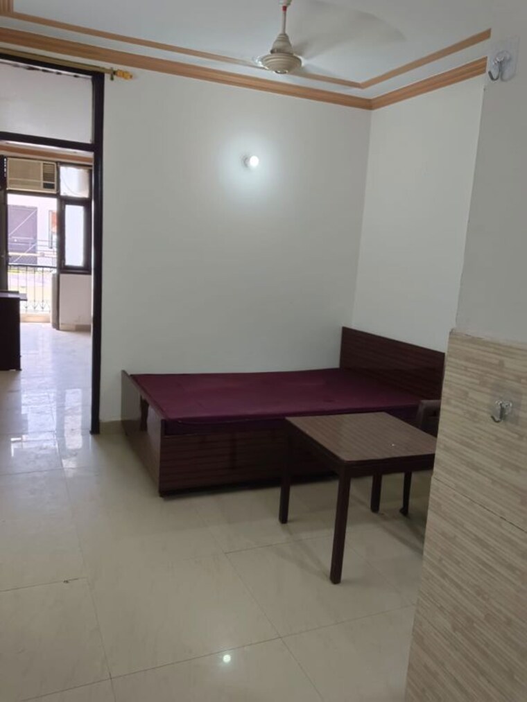 Room, lajpat nagar 4 1 Bedroom 589 Sq.Ft. Builder Floor In Lajpat Nagar 4 Delhi 10270739