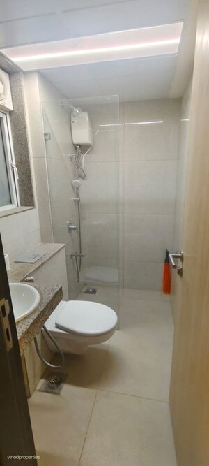 Bathroom in 3 BHK Apartment at LnT Veridian, Powai – for Rent