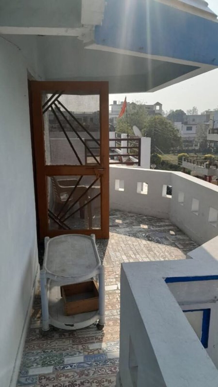 undefined, gomti nagar 1 Bedroom 700 Sq.Ft. Builder Floor In Gomti Nagar Lucknow 10270978