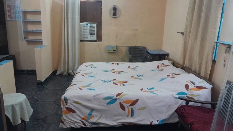 Bedroom, gomti nagar 1 Bedroom 700 Sq.Ft. Builder Floor In Gomti Nagar Lucknow 10270978