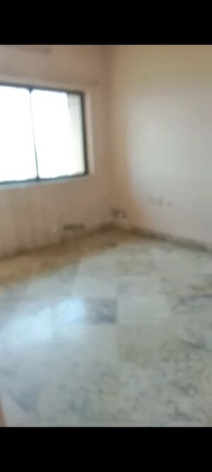 Room in 2 BHK Apartment at Kalpataru Yugdharma, Malad West – for Rent