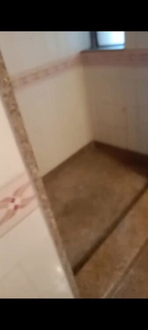 Furnished Amenities in 2 BHK Apartment at Kalpataru Yugdharma, Malad West – for Rent