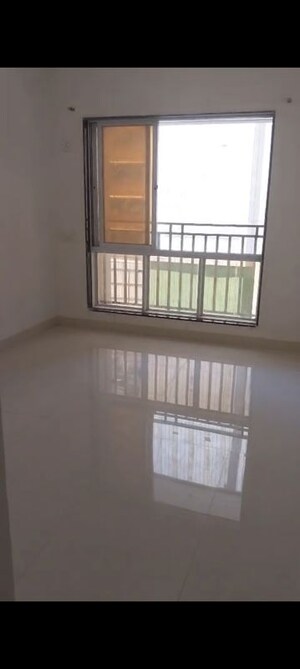 2 BHK Apartment For Rent in Shree Krishna Daffodil Heights, Bhandup West