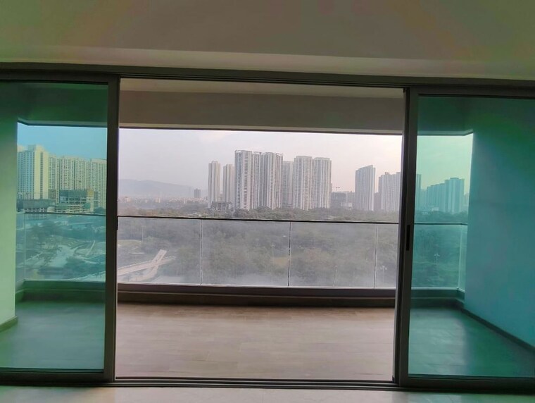 Kitchen, kalpataru-immensa-b 3 Bedroom 1150 Sq.Ft. Apartment In Kolshet Road Thane 10270995