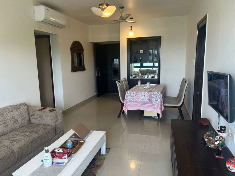 Living Room, alica-nagar-chs 1 Bedroom 550 Sq.Ft. Apartment In Kandivali East Mumbai 10271044