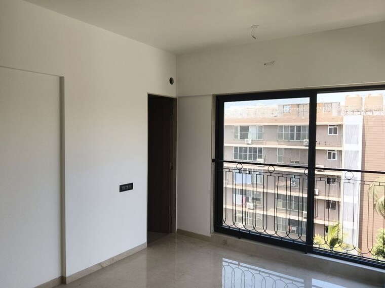 Room, vile parle west 2 Bedroom 750 Sq.Ft. Apartment In Vile Parle West Mumbai 10271053