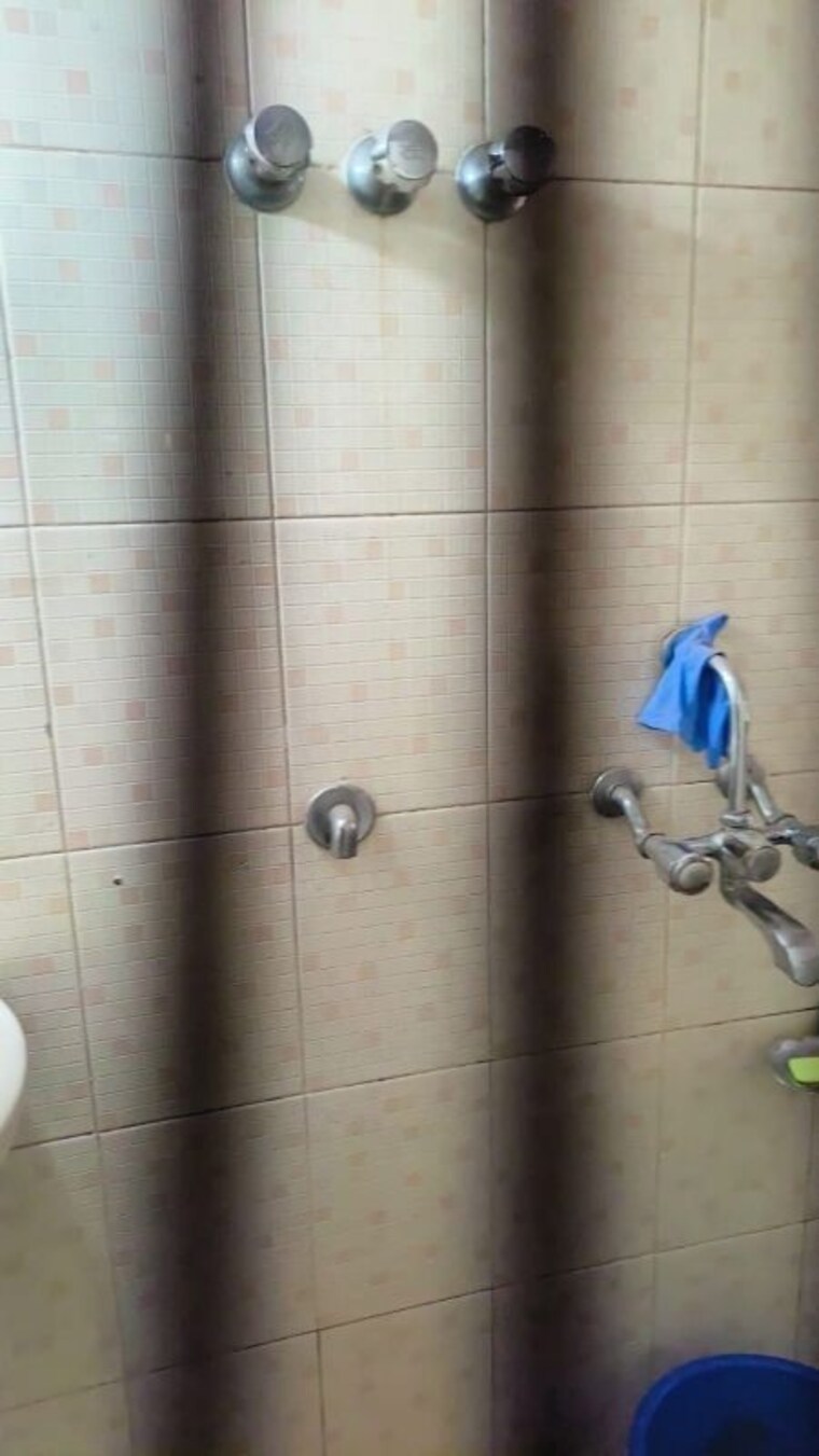 Bathroom, vakola Commercial Co Working Space 498 Sq.Ft. In Vakola Mumbai 10270931